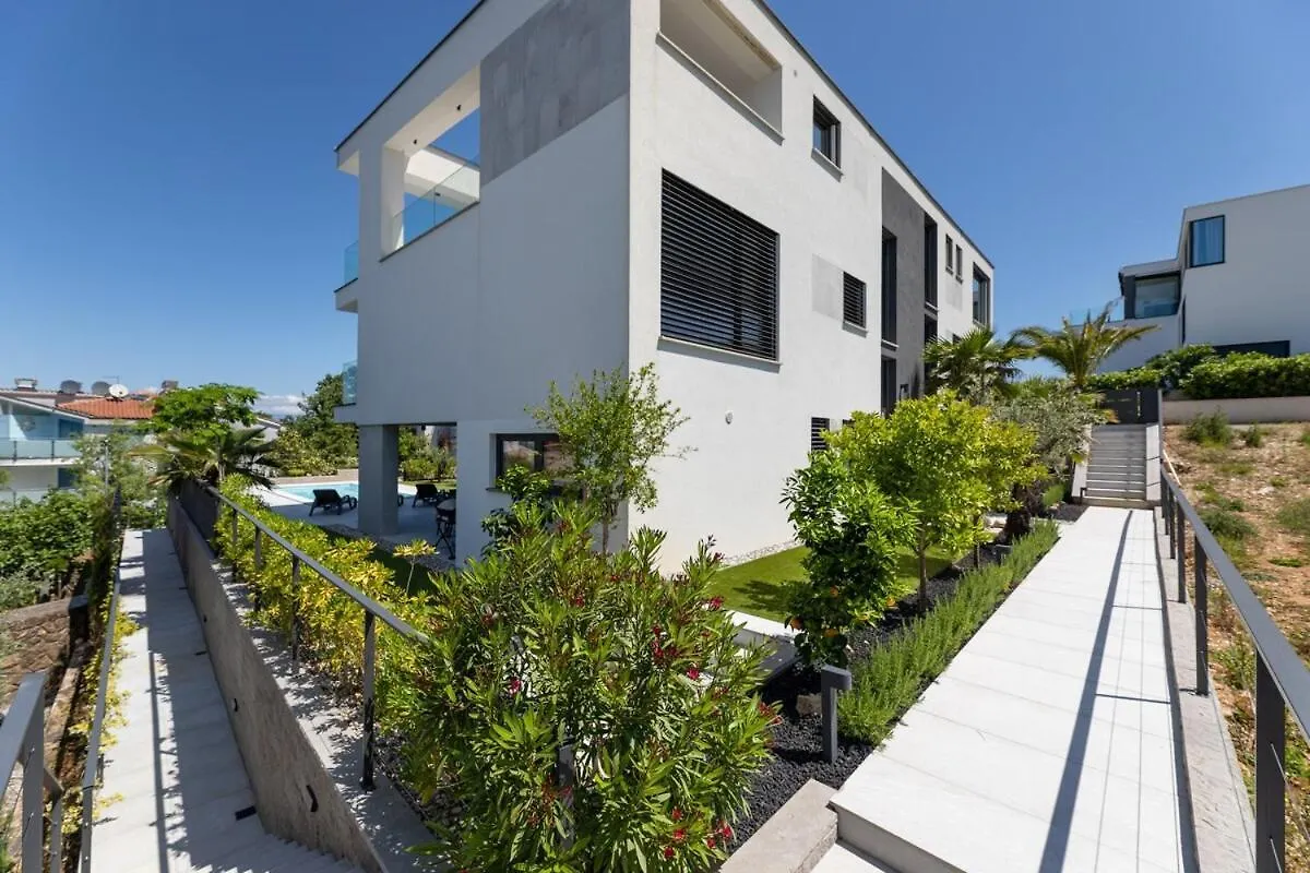 Brand New Apartment 
