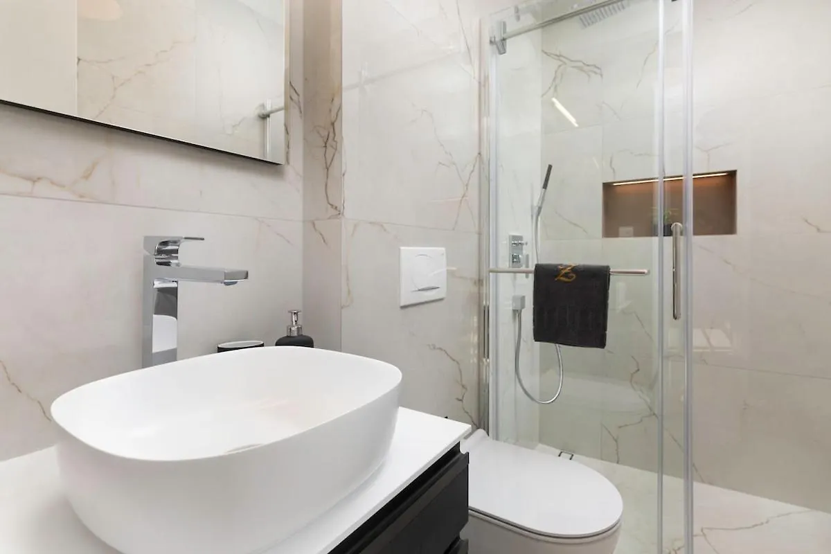 Brand New Apartment 